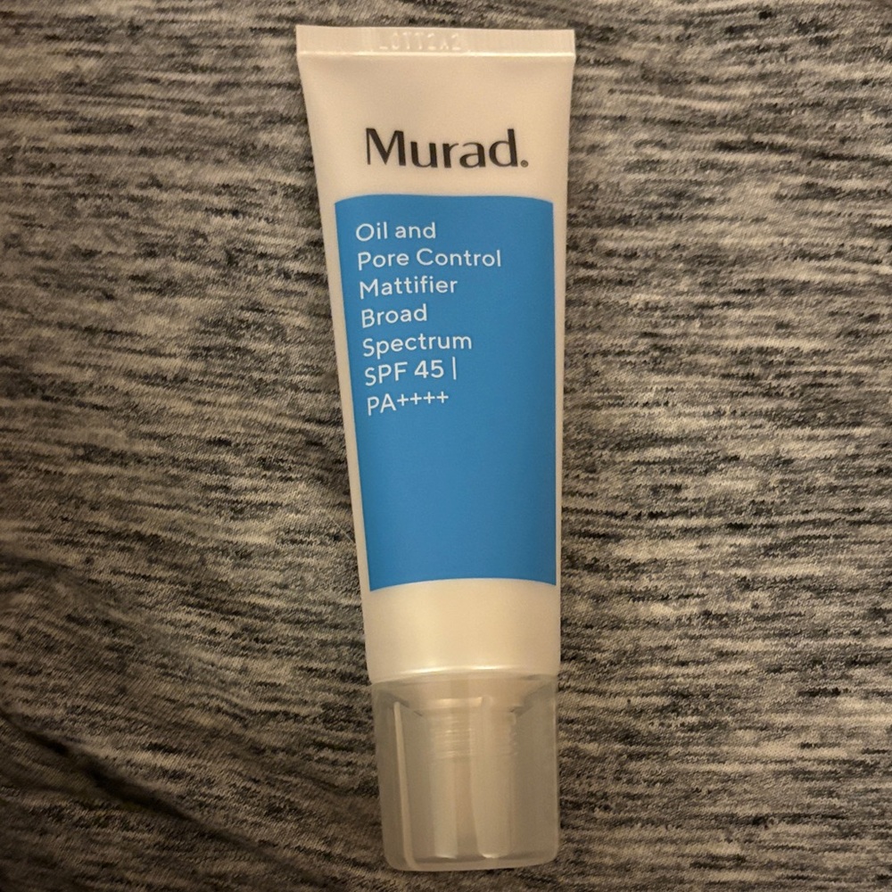 Murad Oil and Pore Control Mattifier SPF 45